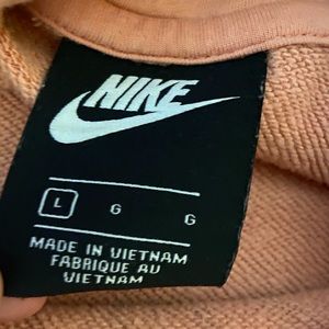coral cropped nike sweater